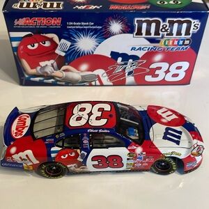 M&M’s 4th of July #38 Action Taurus Club Car Elliot Sandler Rare with Box